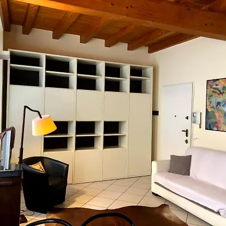 Antico Rodari Historic Center By Logicasa Apartment *